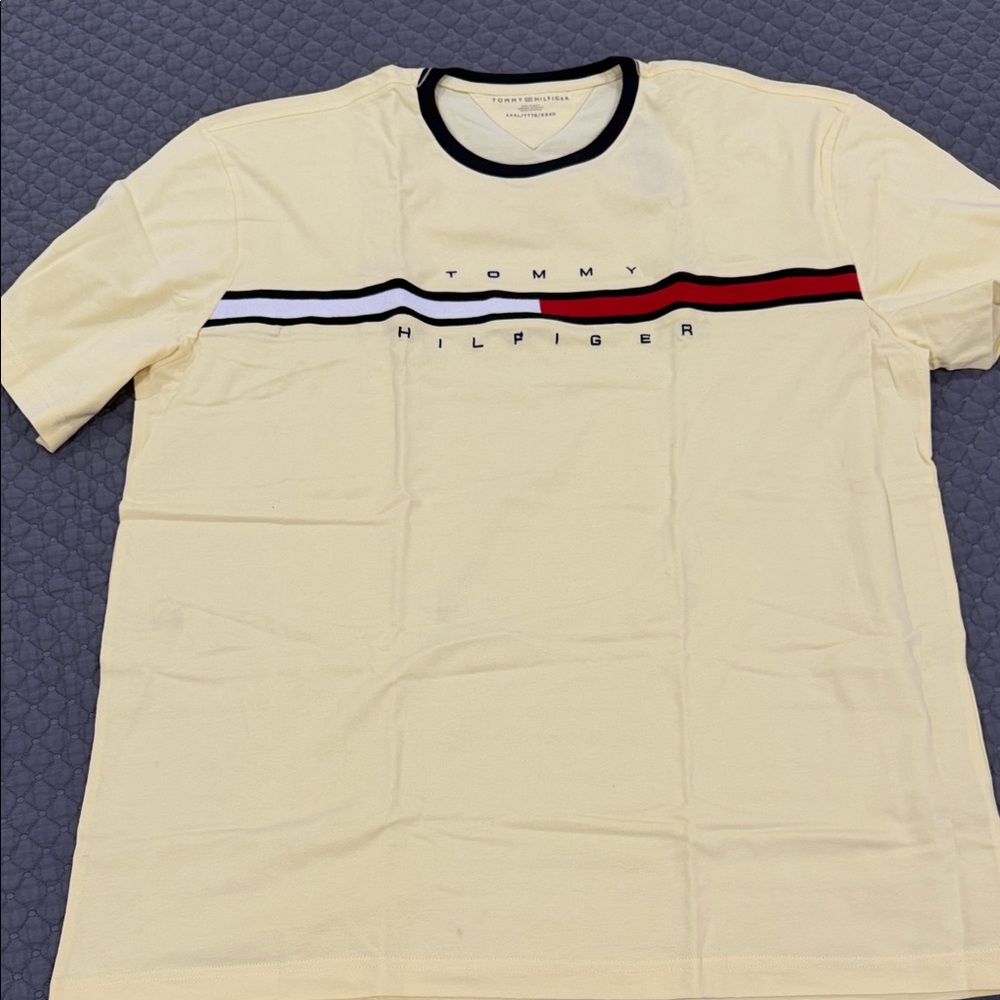 Tommy Hilfiger Cream and Red Short Sleeve Tee